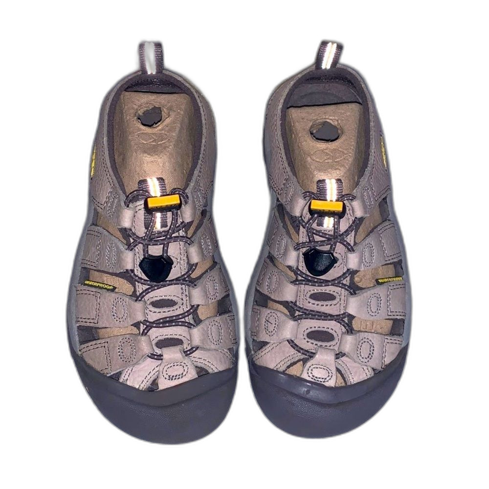NWOT Keen Newport Leather Sandal Women Size 5 or Men’s / Children’s Size 3.5